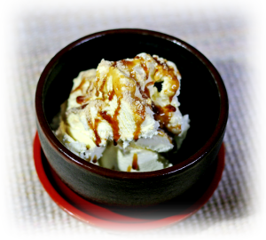 天然くろみつ入りあいす　Ice cream with natural molasses.